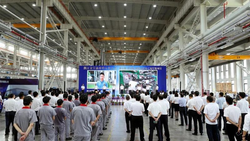 混凝土消泡剂：建筑行业中的“消泡高手